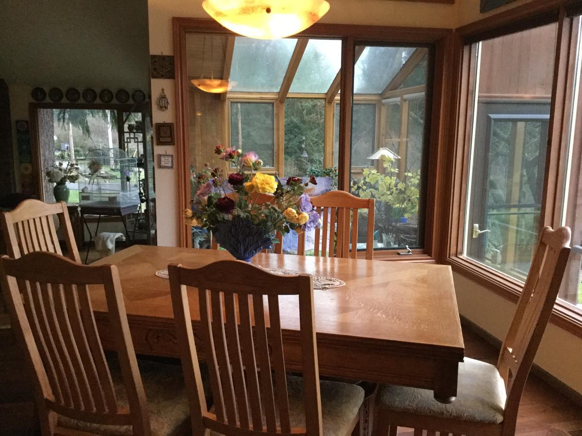 A Cascade View Bed And Breakfast แบลวิว ภายนอก รูปภาพ